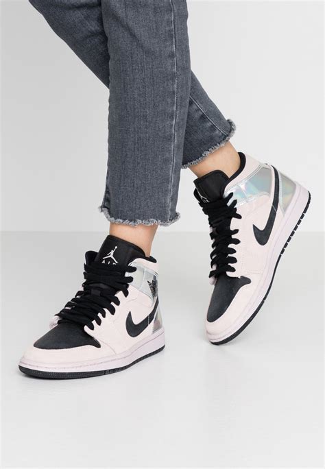 nike jordans mid dames|Nike Jordan Mid 1 women's.